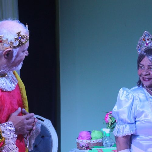 Grupo teatral da FUnATI apresenta comédia sobre autonomia e envelhecimento ativo