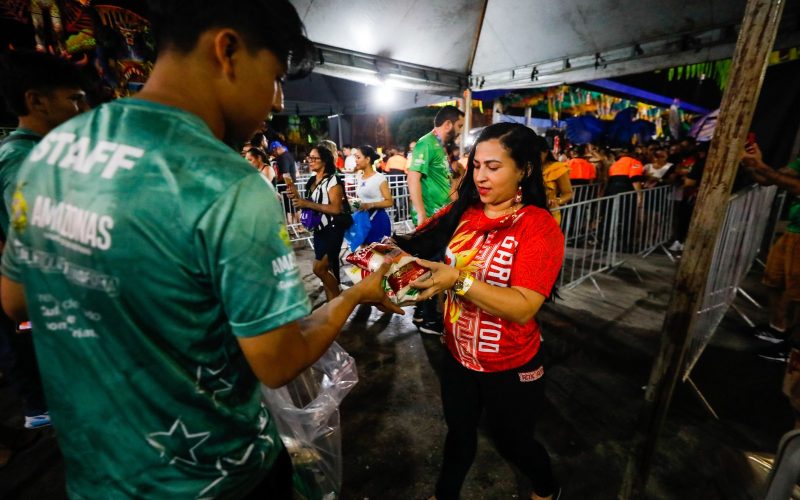 Festival de Parintins 2025 registra recorde de público, com mais de 120 mil visitantes