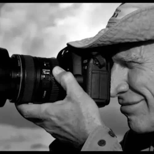 Palácio da Justiça ganha exposição em homenagem a Sebastião Salgado